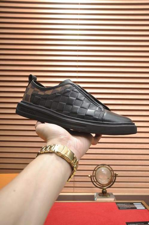 Picture of Louis Vuitton Shoes _SKULVsz38-45mnf062115401